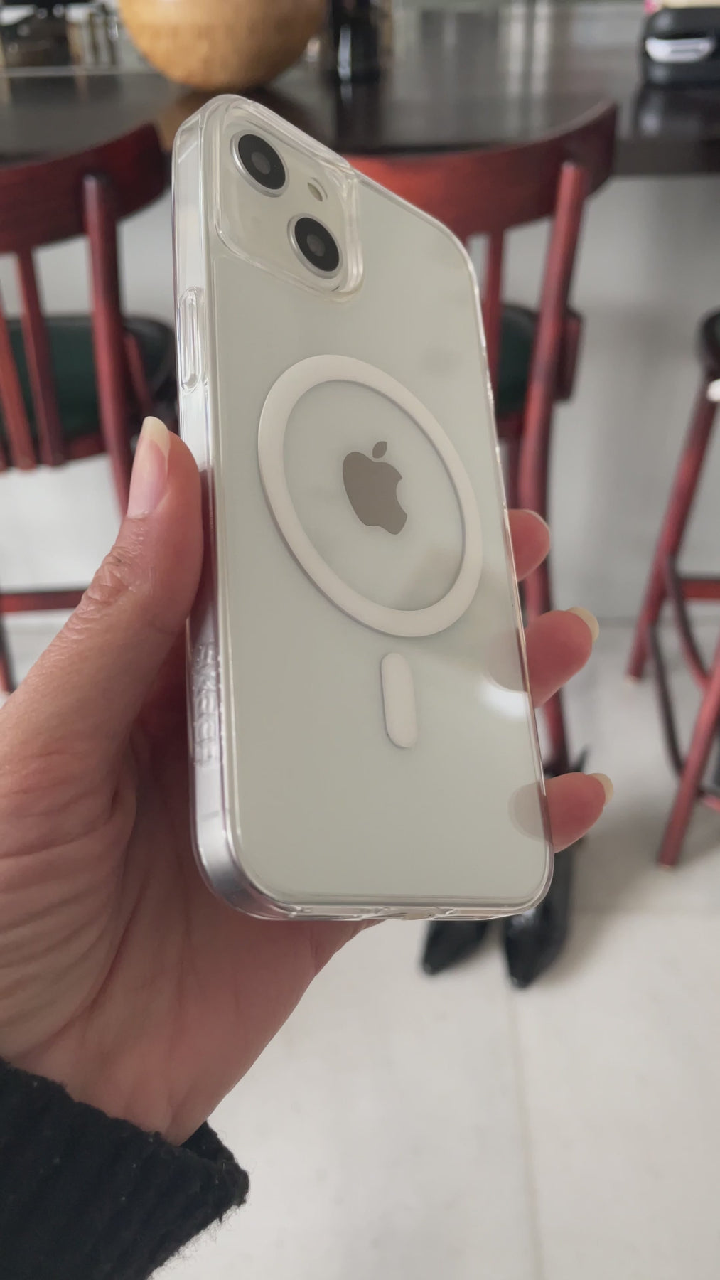 Crystal Case With MagSafe for iPhone 14 Plus